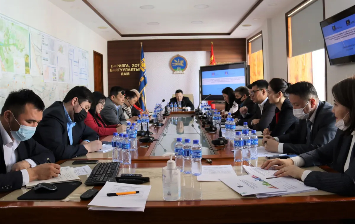 БАРИЛГЫН САЛБАРЫНХАН “ХҮҮХДИЙН ӨМНӨ ХҮЛЭЭСЭН ҮҮРЭГ, ЦААШДЫН ШИЙДЭЛ” ХЭЛЭЛЦҮҮЛГИЙГ ЗОХИОН БАЙГУУЛЛАА