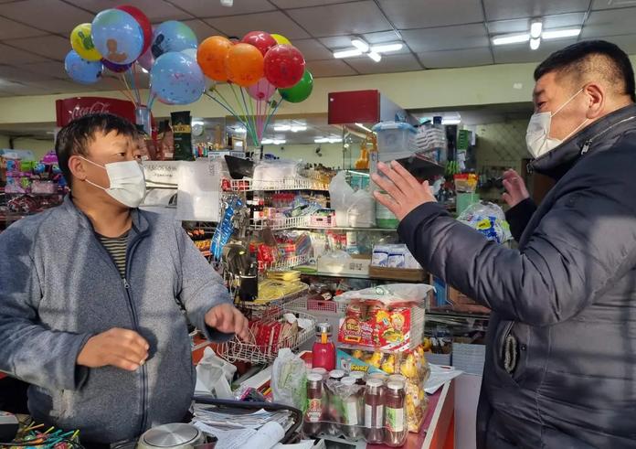 Б.МӨНХБААТАР САЙД БОРНУУР СУМАНД АЖИЛЛАЖ БАЙНА