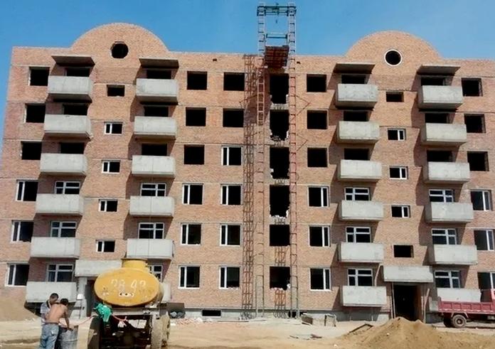 ЧИНГИС ХОТЫН 120 АЙЛЫН ОРОН СУУЦНЫ БАРИЛГАД ХЯНАЛТ ХИЙЛЭЭ