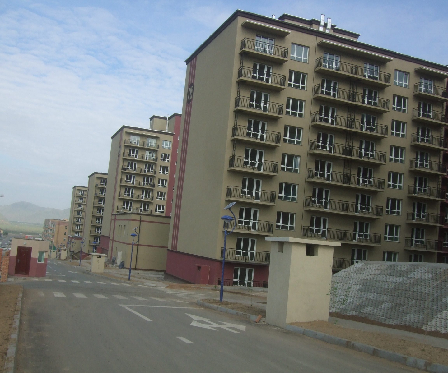 ТОСК ЭРСДЭЛИЙГ 100 ХУВЬ ХАРИУЦНА